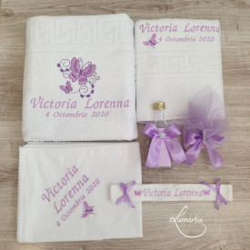 trusouri de botez brodate cu fluturi