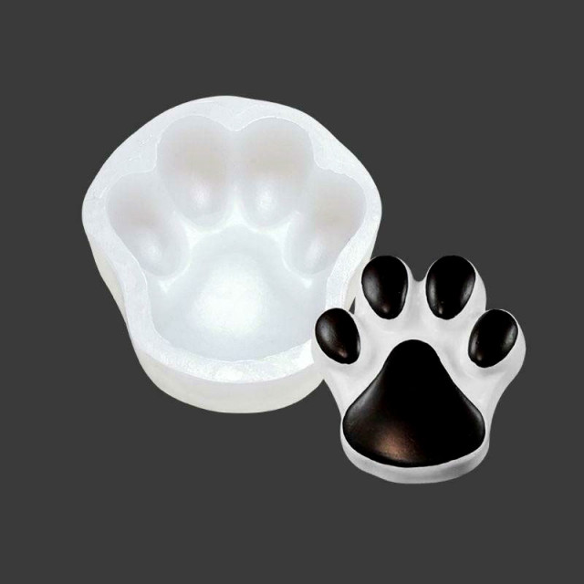 Zampa e Osso Cane in 3/D. Stampo in Silicone