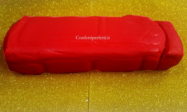 1 Kg. Rosso. Pasta di zucchero Confetti Perfetti. Gluten Free