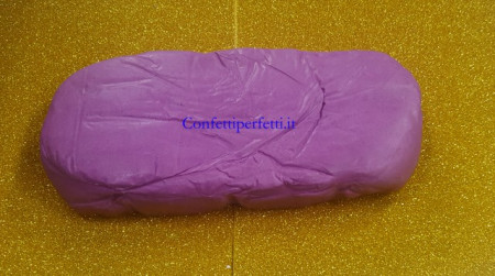 1 Kg. Viola. Pasta di zucchero Confetti Perfetti. Gluten Free