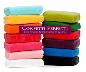 1 Kg. Pasta di zucchero Confetti Perfetti in moltissimi Colori. Gluten Free