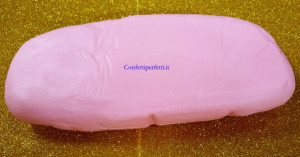 1 Kg. Rosa. Pasta di zucchero Confetti Perfetti. Gluten Free