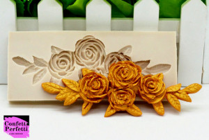 Bordo di un mazzo di Rose con Foglie. Stampo in silicone