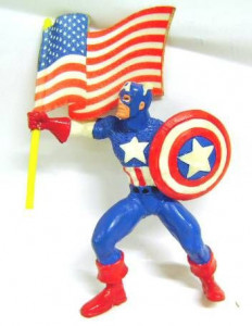Capitan America con Bandiera. Marvel Avengers. Statuina in Pvc