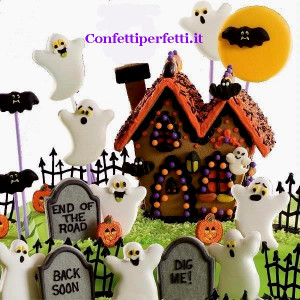 Halloween. Set di 18 Tagliapasta Cutter in metallo in elegante barattolo regalo!! Wilton