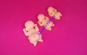 3 Neonati di varie misure