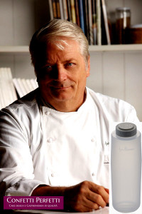 Biberon di Igino Massari con 3 beccucci. Squeeze Bottle