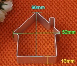 Casa, Farfalla, Ottagono,Quadrato,Fiore,Cuore e Stella. Set di 7 stampi in metallo.
