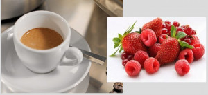Caffè aromatizzato ai FRUTTI ROSSI. Disponibile in Grani e Macinato.