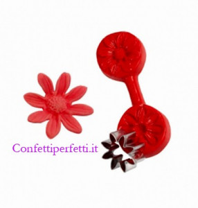 Margherita. Venatore in silicone con Tagliapasta in metallo