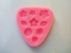 Piccoli Fiori e Foglie. Venatore in silicone peril cake design