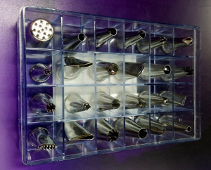 Set C di 24 Beccucci. Set professionale per decorazione.