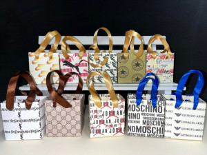 Shopper Bag Personalizzate Bomboniere con il Vostro Logo. Possibilità Loghi misti