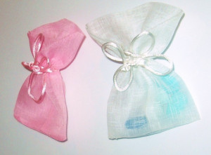 Confezione di 12 Sacchetti 9,5 x 13.5 in Organza portaconfetti