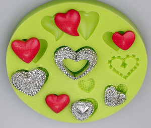 Cuori decorati. Stampo in silicone in 11 decorazioni