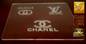 Logo Chanel L. V e Gucci. Grande Stampo Griffe in Rilievo di 20 x 20 cm