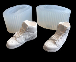Scarpa Nike Air Force. Destra e Sinistra. Stampo in silicone anche per Candele