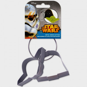 Star Wars. Yoda e Dart Fener. Set di 2 Stampi Tagliapasta in metallo.