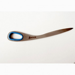 Bisturi Tagliapasta in metallo con impugnatura Soft grip da 10 cm.
