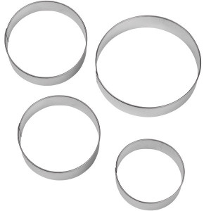 Cerchio. Set di 4 Tagliapasta Tondi in acciaio inox lisce.