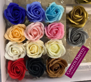 Set di 5 Rose di sapone in vari colori per decorazione