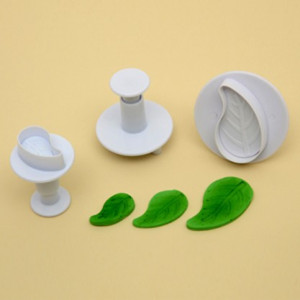 Foglie a goccia. Set 3 Stampi espulsione Tagliapasta.