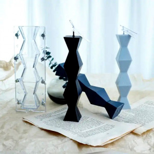 Grande Colonna Stilizzata Geometrica di 19.9 cm. Stampo anche per Candele