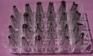 Set B di 24 Beccucci. Set professionale per decorazione.