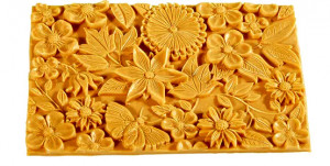 Bordo Floreale con molti Fiori e Farfalla di 18 cm. Stampo in silicone di grande effetto