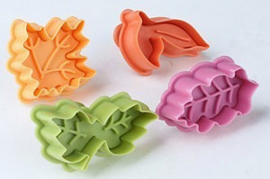 Foglie varie. Set di 4 Stampi espulsione Tagliapasta.