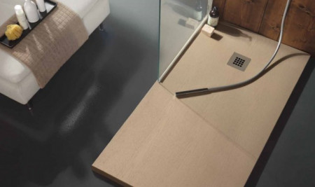 PIATTO DOCCIA RETTANGOLARE CON TEXTURE LEGNO IN MARMORESINA "ESSENCE"