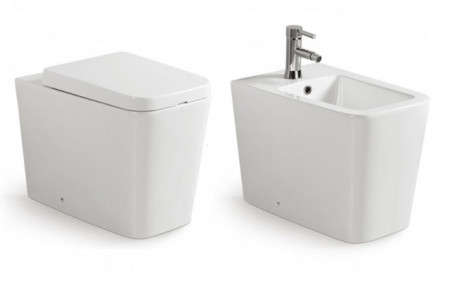 Sanitari a terra filo muro "OBLONG" con copri vaso firizionato