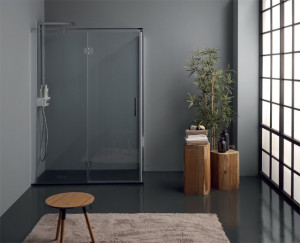 BOX DOCCIA IN CRISTALLO CON PORTA BATTENTE "TPB72"
