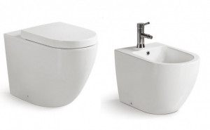 Coppia di Sanitari a terra filo muro Easy con copri vaso frizionato