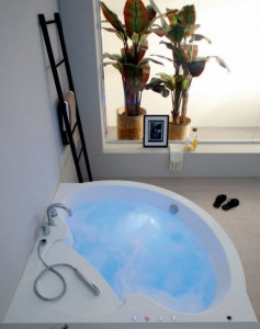 VASCA DA BAGNO "FANTASY" 135x135