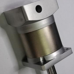 Reductor planetar 1:10 pt Nema 23