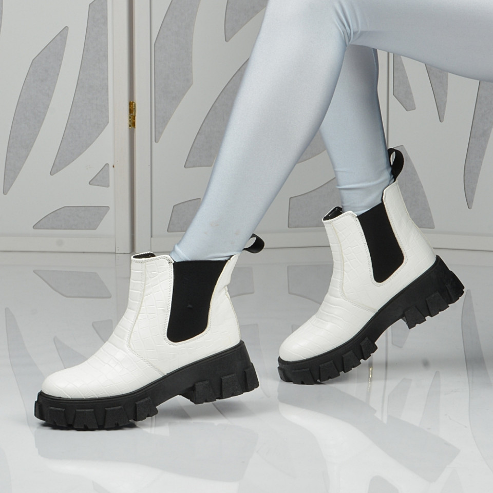 Ghete Dama Benji Albe - Need 4 Shoes