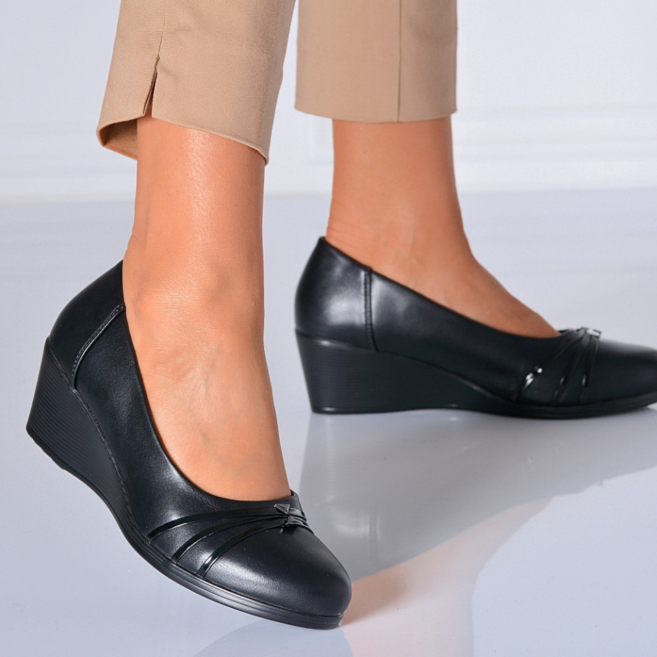 Pantofi cu platforma Alesy 2 Negri - Need 4 Shoes