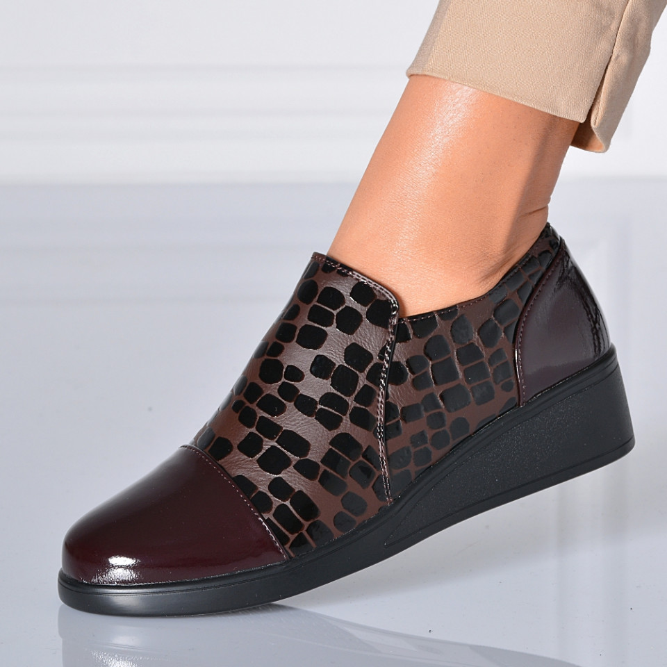 Pantofi Cu Platforma Irena Bordo- Need 4 Shoes