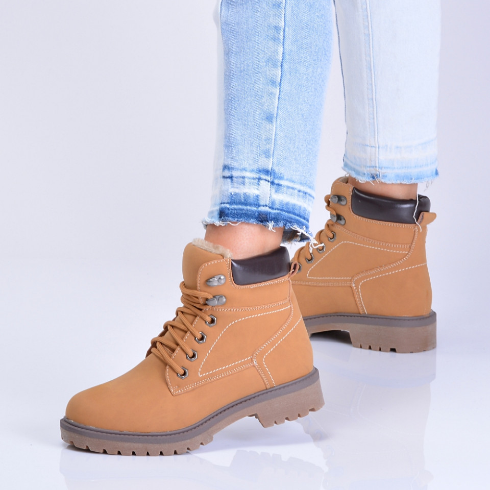 Ghete Dama Imblanite Demir Camel - Need 4 Shoes
