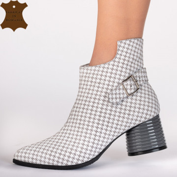 Botine Piele Naturala Montreal Alb/Negru - Need 4 Shoes