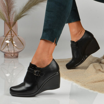 Pantofi Cu Platforma Amos 2 Negri - Need 4 Shoes