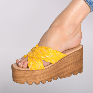 Papuci Dama Zane Galbeni- Need 4 Shoes