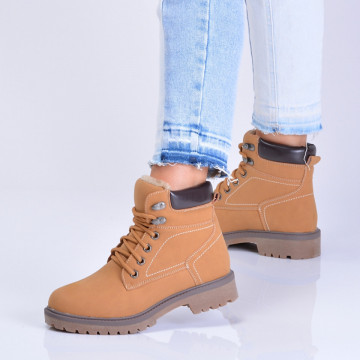 Ghete Dama Imblanite Demir Camel - Need 4 Shoes