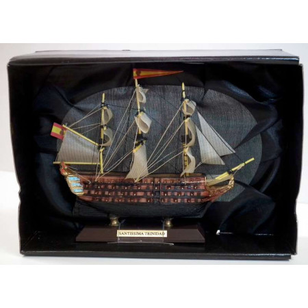 MAGAZINE MODELS 1:500 - SANTISSIMA TRINIDAD - (~1:500) VELIERI