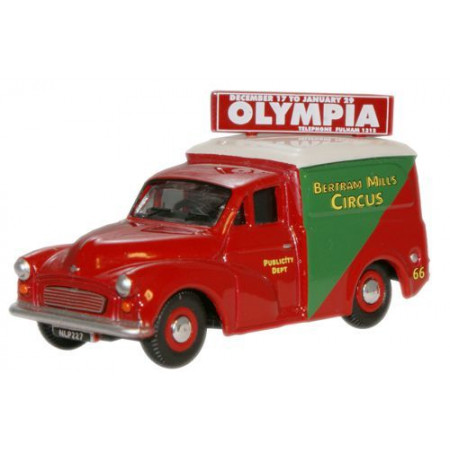 OXFORD 1:76 (00) - Bertram Mills Morris 1000