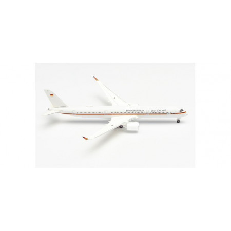 HERPA (WINGS) 1:500 - Luftwaffe Flugbereitschaft Airbus A350-900 – 10+01 “Konrad Adenauer”