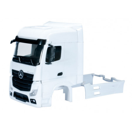 HERPA 1:87 - Mercedes-Benz Actros Bigspace driver's cabin with side skirting (incl. rear-view mirror) grill comes separately Content: 2 pcs.