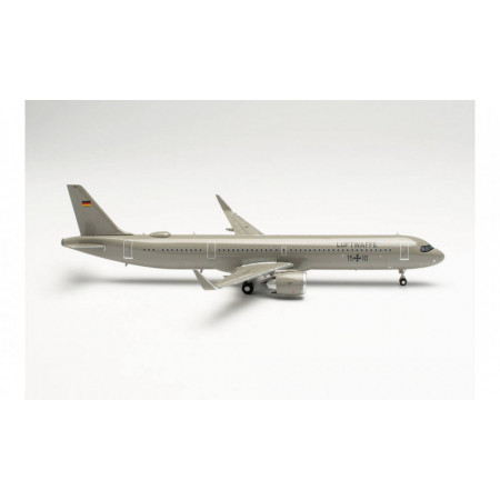HERPA (WINGS) 1:200 - Luftwaffe Flugbereitschaft Airbus A321LR - 15+10