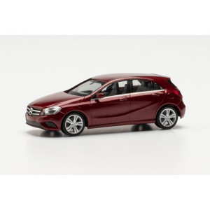 HERPA 1:87 - Mercedes-Benz A-Klasse, patagonia red metallic
